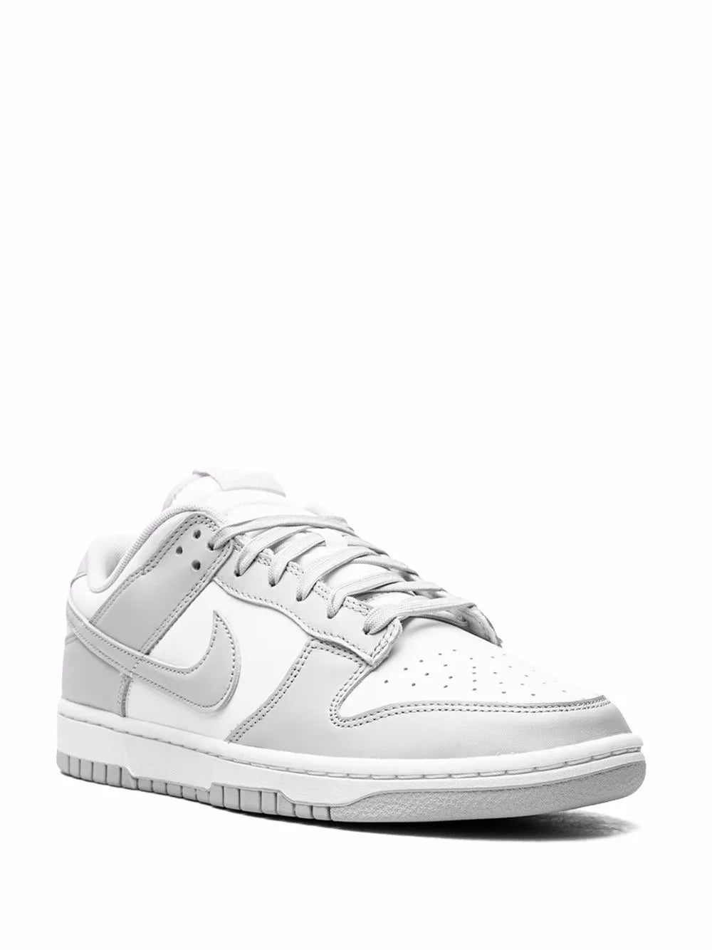 Nike SB Dunks Low "White Grey Fog"